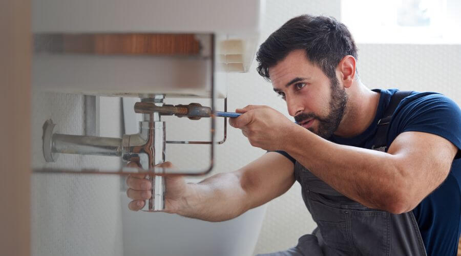 Professional water heater installation services in Stowell, TX